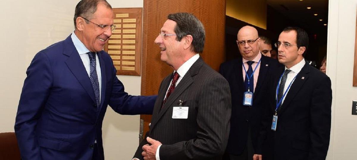 ΛΑΒΡΟΦ 