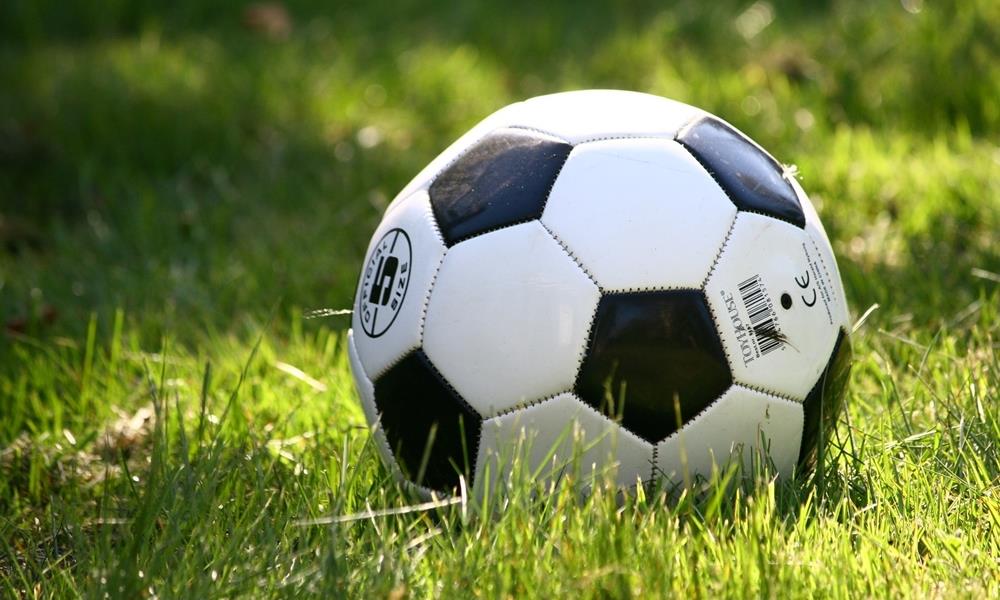 football-1396740_1920