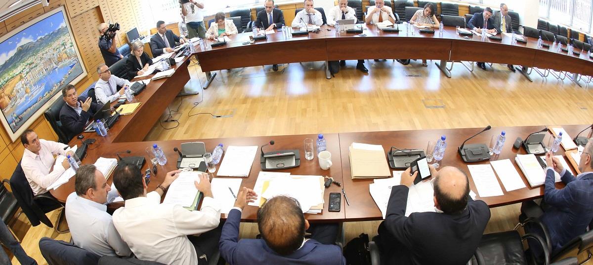ΕΠΙΤΡΟΠΗ ΟΙΚΟΝΟΜΙΚΩΝ