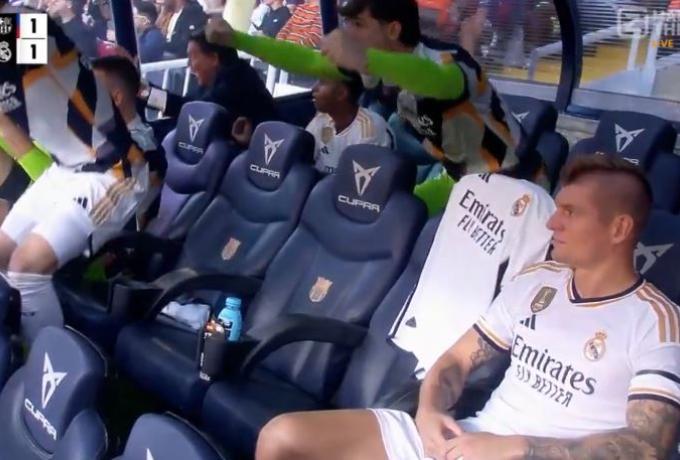 kroos (1)